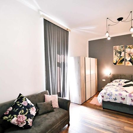 Apartment Carissima-Direct On Sea, Lovran-Opatija Eksteriør bilde
