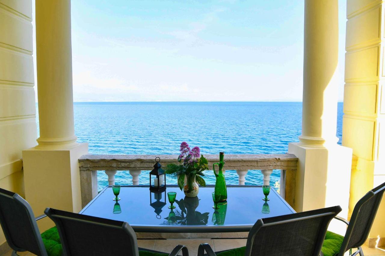 Apartment Carissima-Direct On Sea, Lovran-Opatija Eksteriør bilde