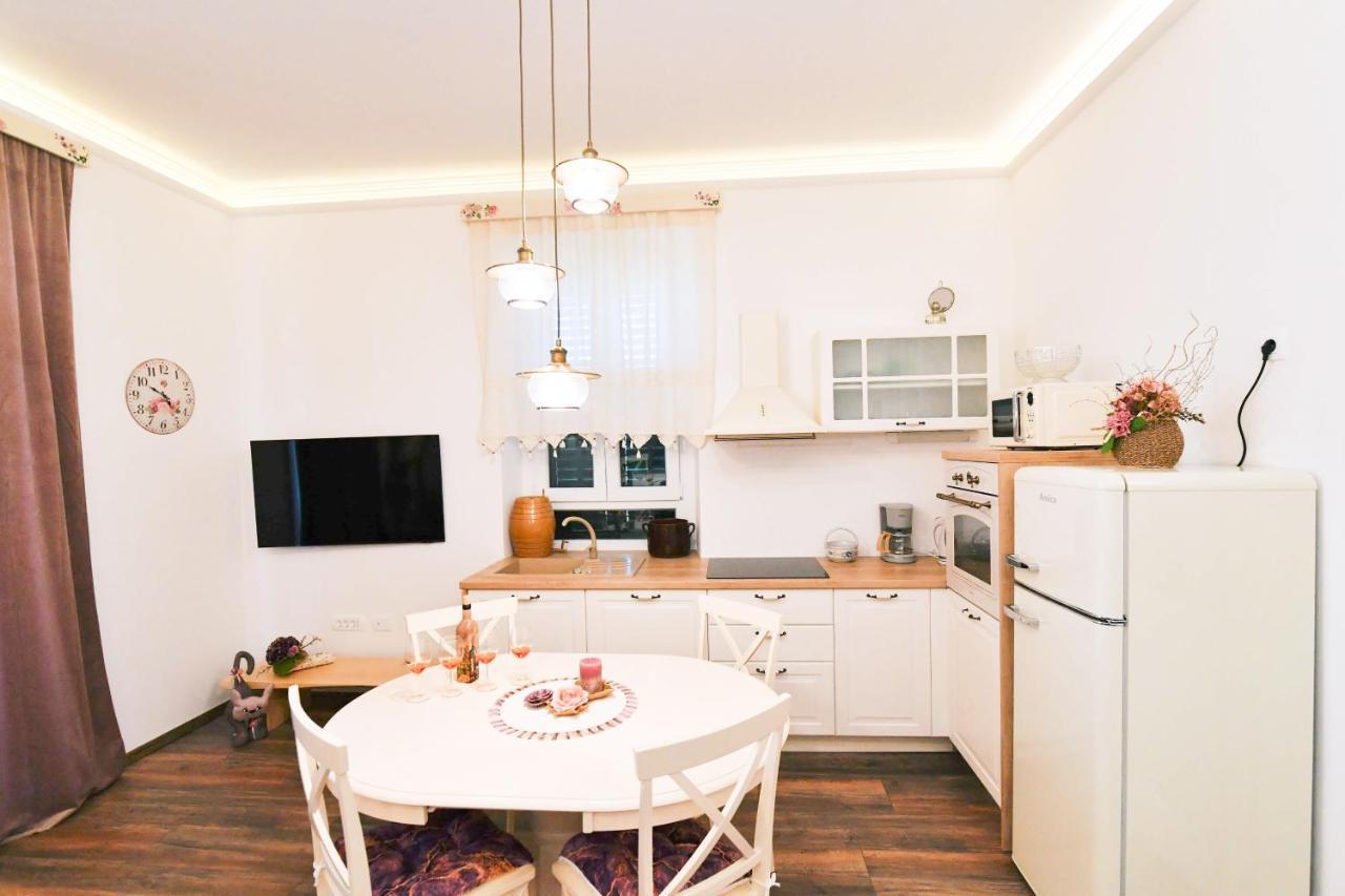Apartment Carissima-Direct On Sea, Lovran-Opatija Eksteriør bilde