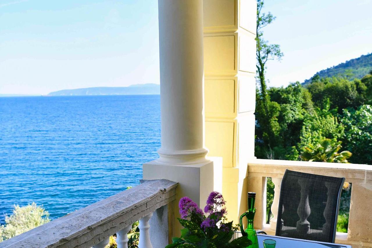 Apartment Carissima-Direct On Sea, Lovran-Opatija Eksteriør bilde